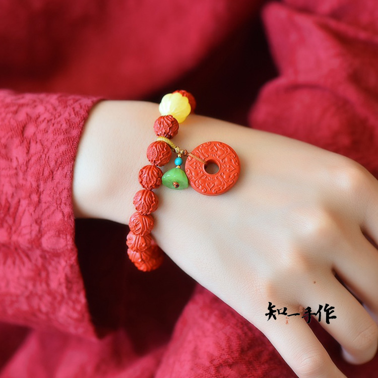 天然朱砂高含量紫金砂红砂 《白菜》收敛手持